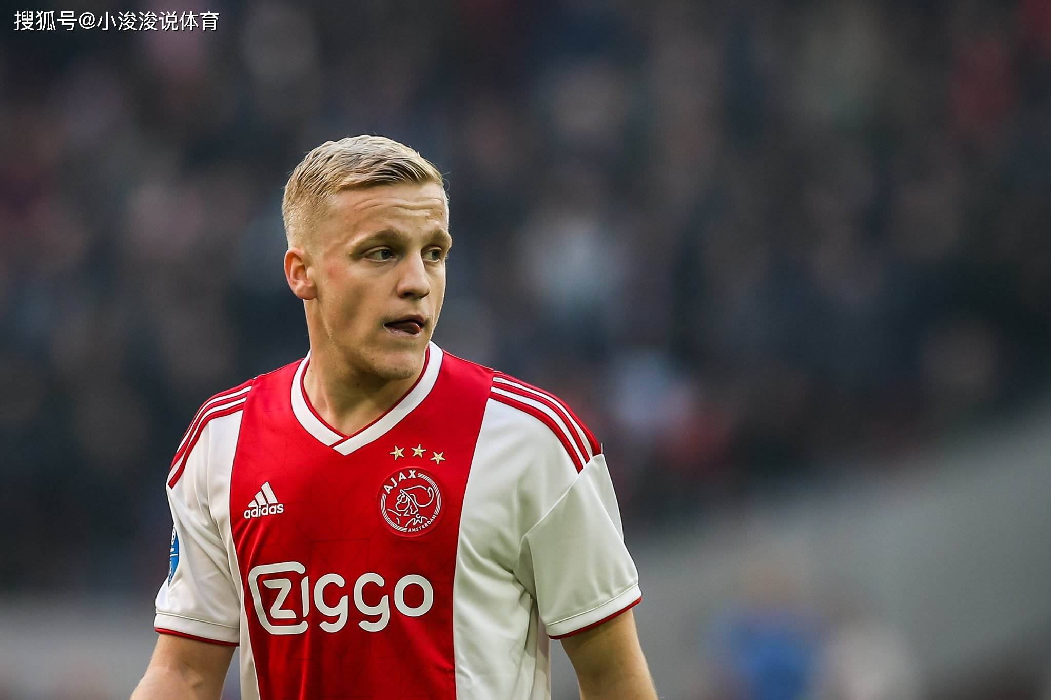 13秒07！吴艳妮摘得亚锦赛女子100米栏铜牌 队友刘景扬位列第五